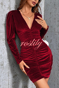 Solid Color Velvet Sexy V-neck Long Sleeve Ruched Mini Dress