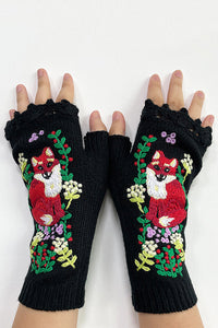 Plant Fox Embroidery Warm Knitted Gloves