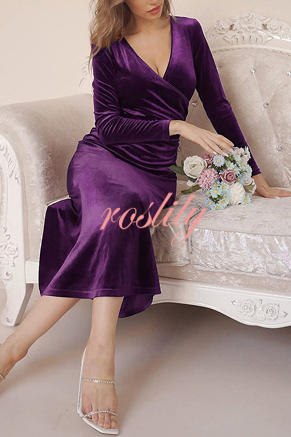 Solid Color Velvet Long Sleeve V-neck Slim Fit Fishtail Maxi Dress