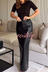 Classic Feel Faux Leather Mid Rise Pocket Slit Stretch Maix Skirt