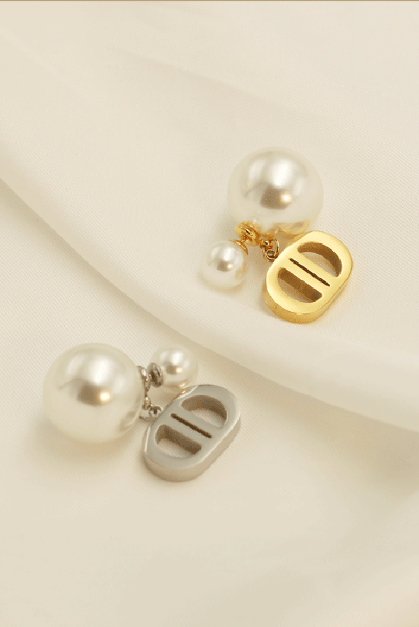 Vintage Double D Shape Pearl Earrings