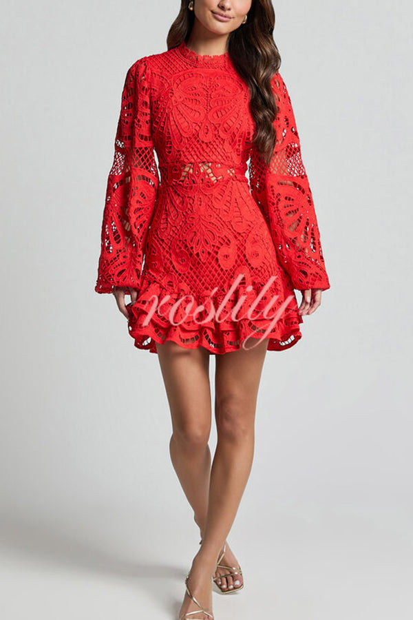 Solid Color Hollow Long-sleeved Waisted Lace Mini Dress