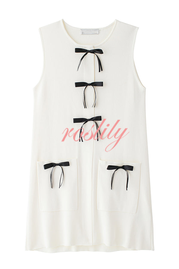 Stylish Contrasting Bow-embellished Pocket Knit Mini Dress