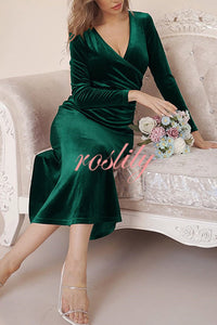 Solid Color Velvet Long Sleeve V-neck Slim Fit Fishtail Maxi Dress