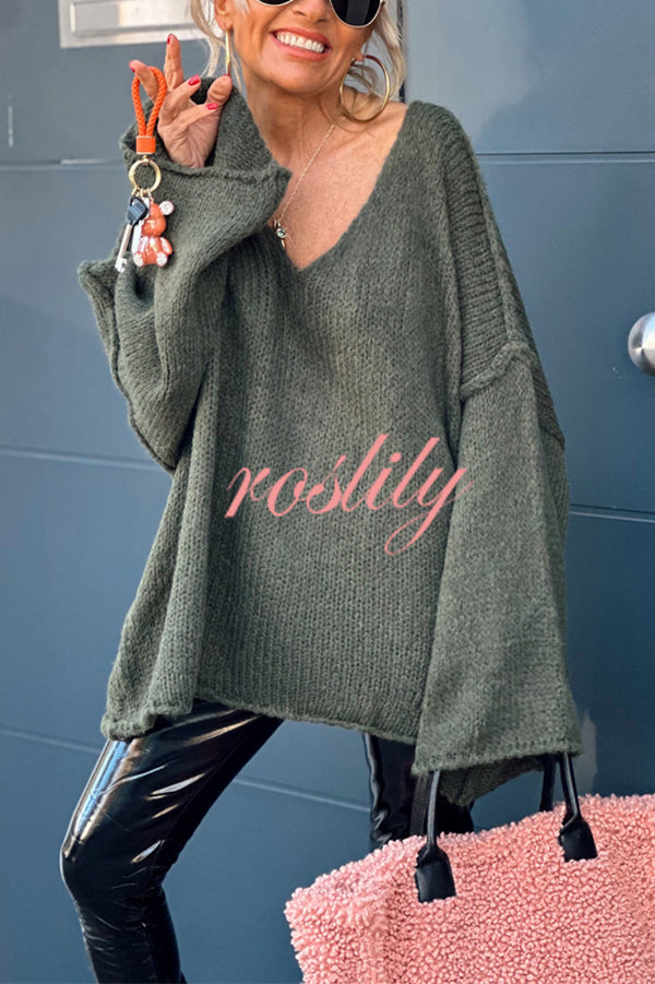 Fashionable Patchwork V-neck Long-sleeved Knitted Sweater