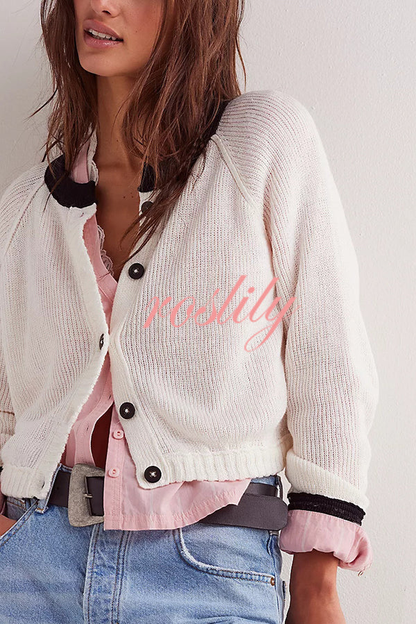 Stylish Contrasting Crew Neck Buttoned Knitted Cardigan