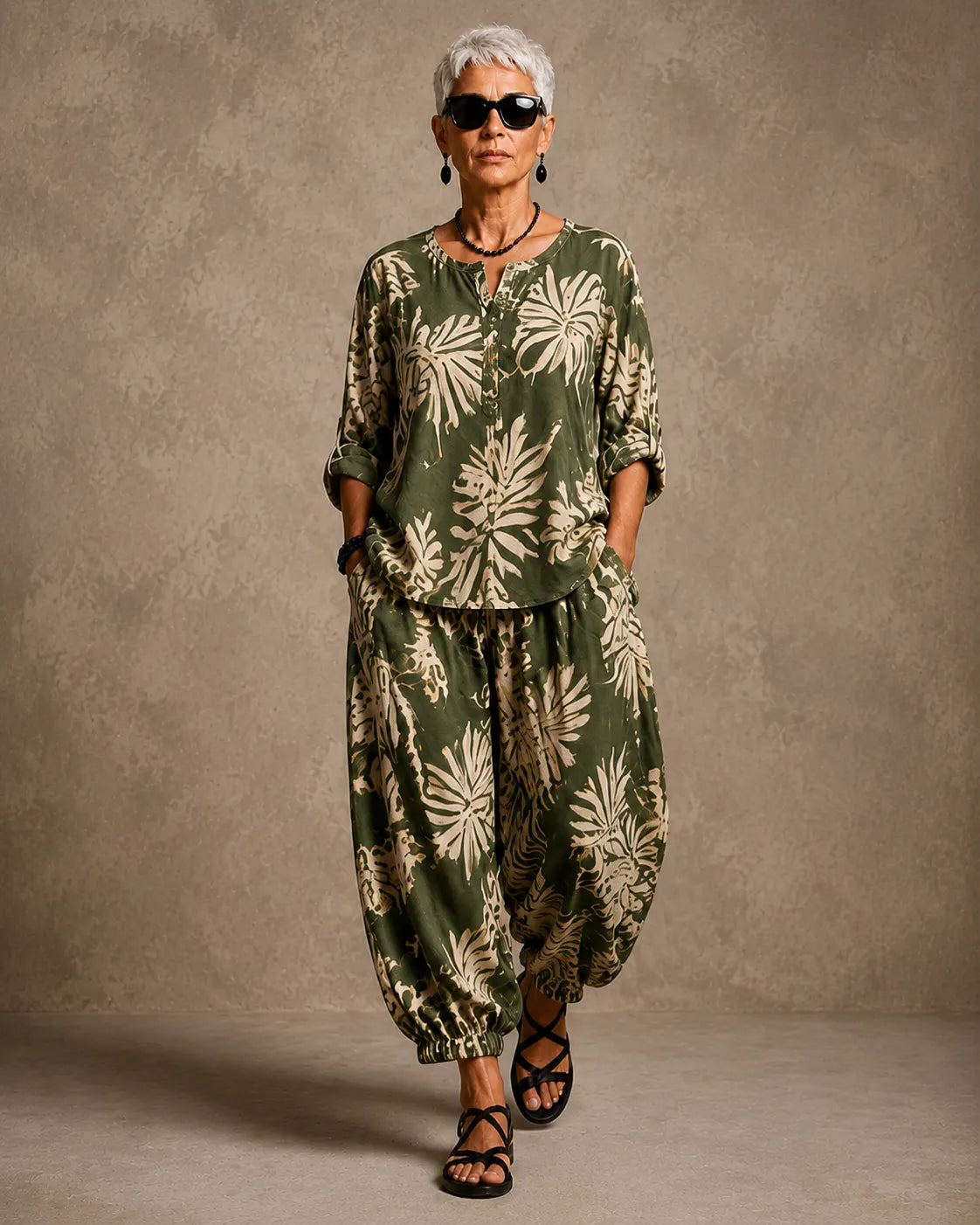 Tropical Palm Leaf Linen Set