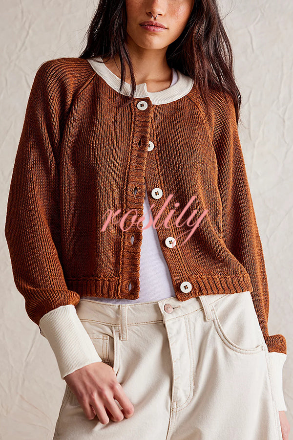 Stylish Contrasting Crew Neck Buttoned Knitted Cardigan