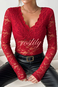 Solid Color Lace V-neck Long-sleeved Slim-fit Top