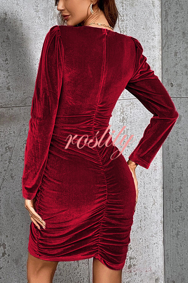 Solid Color Velvet Sexy V-neck Long Sleeve Ruched Mini Dress